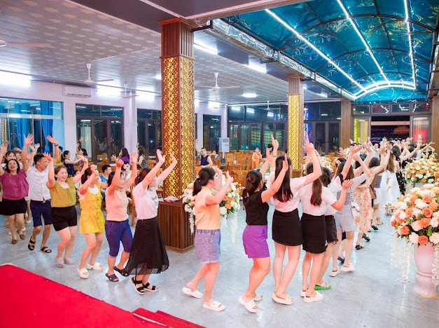 Quán Ăn Ngon Ở Biển Hải Tiến